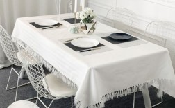 白色的餐桌布（白色餐桌布图片）