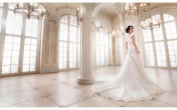 白色韩式门（韩式白色婚纱图片）