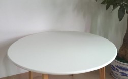 白色桌子面图片（白色桌子好不好）