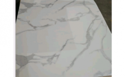 白色uv石塑板（石塑uv板安装视频）