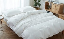 米白色和白色床品（米白色的床配什么颜色床单）