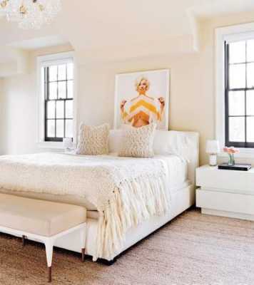 白色墙面卧室图片（卧室白色墙壁搭配什么颜色的床和家具）-图2
