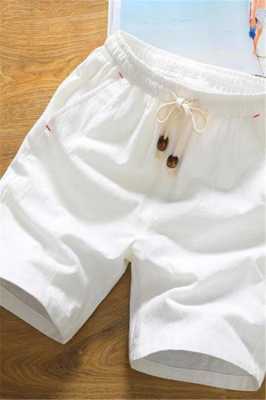 白色短裤新款图片大全（白色短裤穿什么颜色上衣）-图2