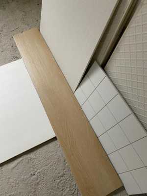 白色木纹地板砖图片（白色木纹地板砖图片效果图）-图1