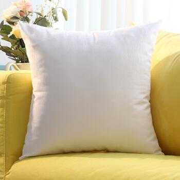 白色沙发抱枕（白色沙发抱枕实用吗）-图1
