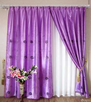 紫色配白色拼接窗帘（紫色窗帘和什么颜色搭配）-图3