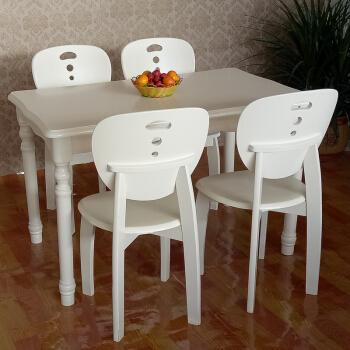 白色椅子配桌子（白色桌子配什么颜色椅套好看）-图1