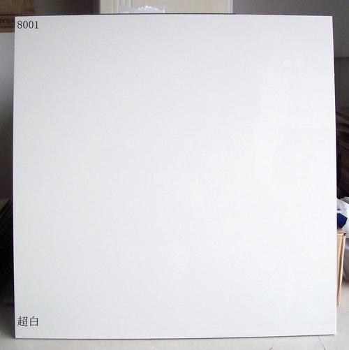 象牙白色瓷砖（象牙白色瓷砖图片）-图1