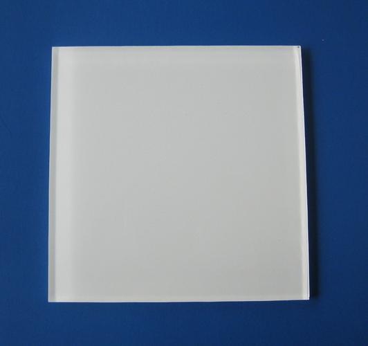 白色烤漆玻璃效果图（白色烤漆是什么漆）-图3
