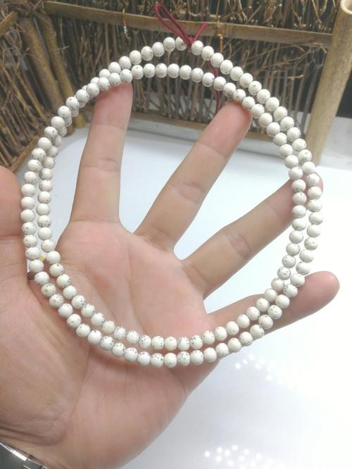 海南的白色珠子（海南什么珠子）-图1