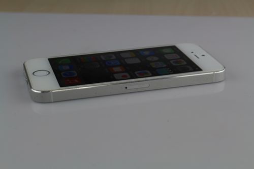 苹果5s白色报价多少（苹果5白色手机图片）-图3