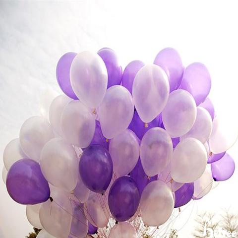 紫色气球白色气球（紫色气球表情包）-图2