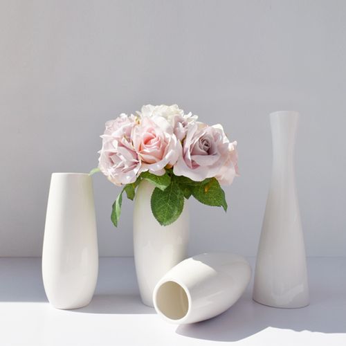 白色花瓶如何插花（白色花瓶如何插花视频）-图2