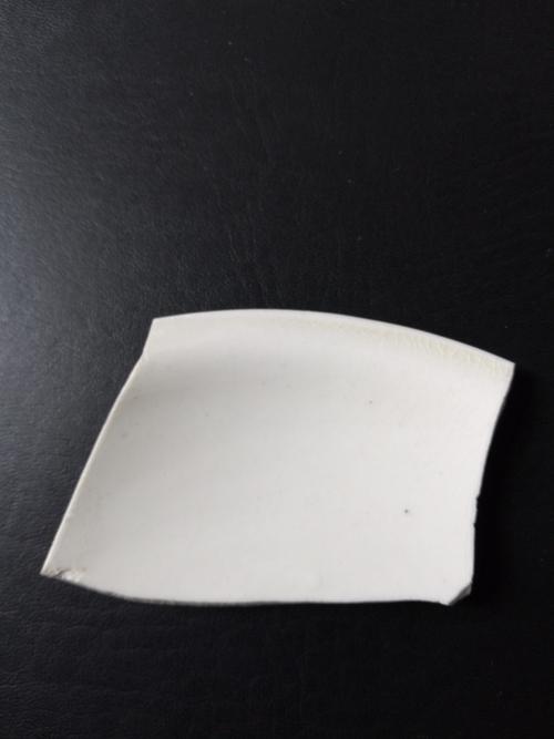 纯白色瓷片（白色瓷器）-图2
