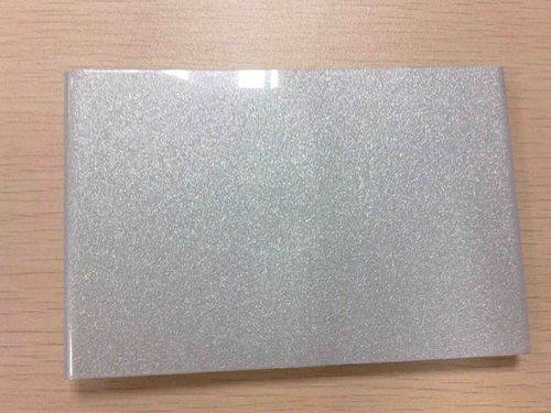 白色防石纹铝塑板（白色铝塑板用什么补缝）-图3
