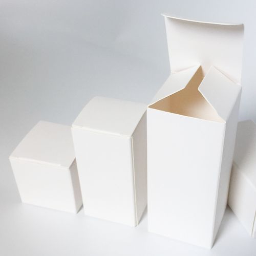 白色的盒子是什么（白色包装盒子）-图2