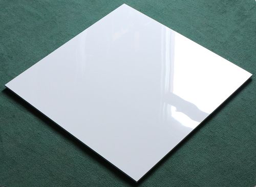 地板砖纯白色（地板砖 白色）-图1