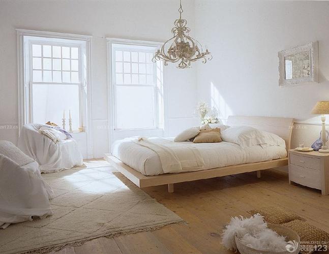 卧室现代白色（卧室白色搭配什么颜色好看）-图2