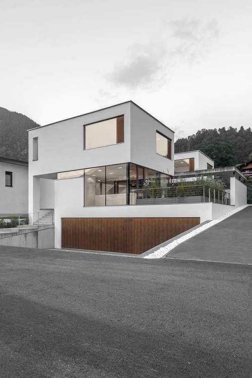 白色u型住宅（u型的房子）-图1